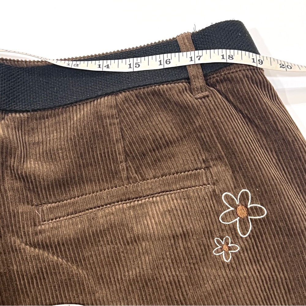 NEW Her Universe Disney Chip 'N' Dale Corduroy Shorts Plus Size 18 - Picture 4 of 5